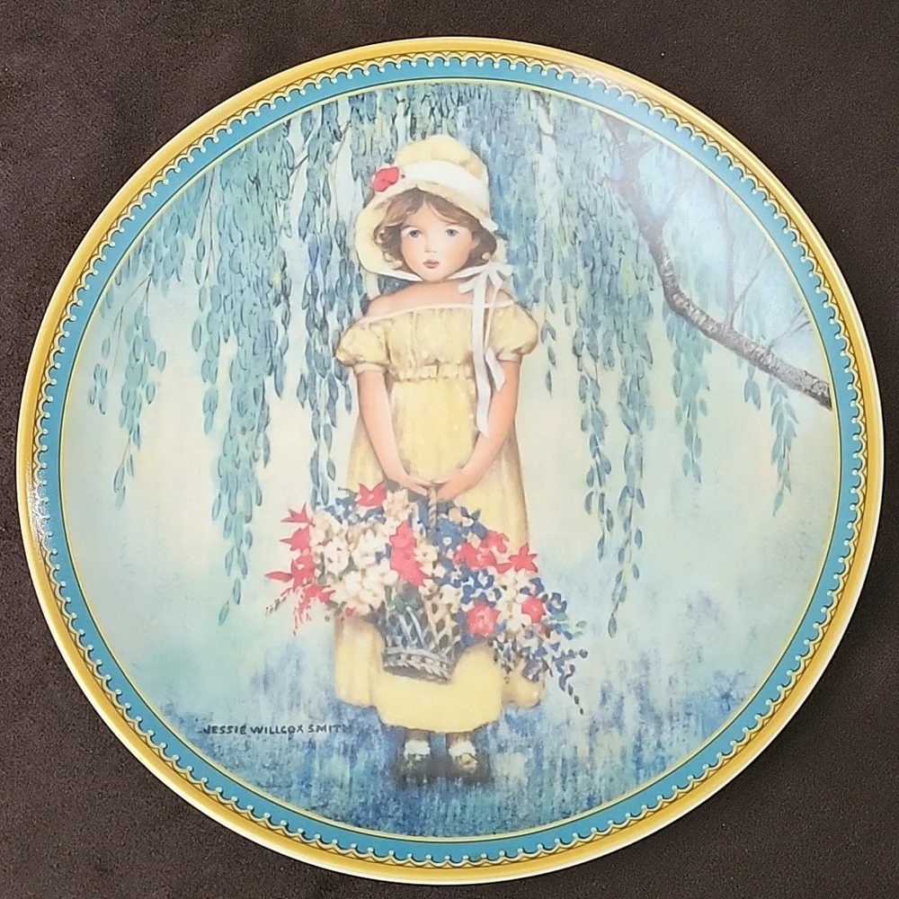 Gorgeous Collectors Plates - Picture 4 of 7